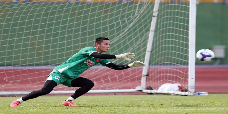 Bài tập luyện kỹ năng cho thủ môn